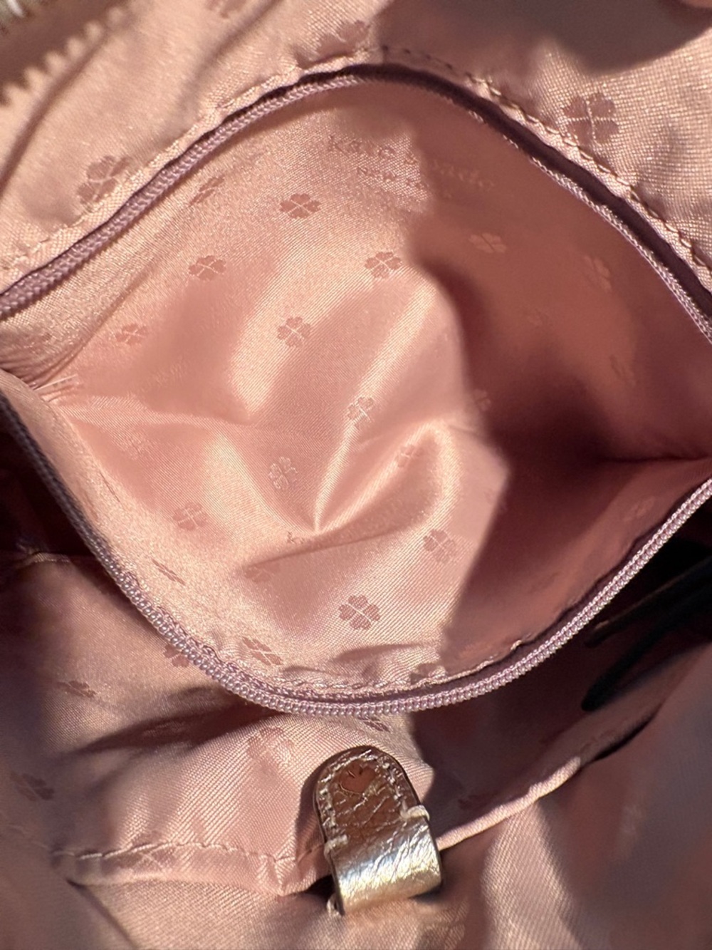 Kate Spade Rose Gold Champagne Pebbled Hobo Shoulder/Crossbody Pink Logo Lining - Picture 11 of 16